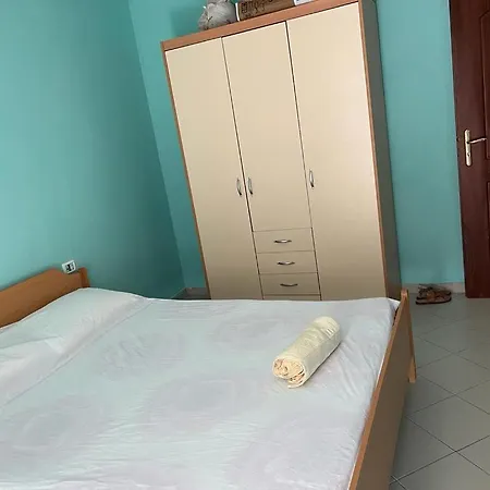 Koci Apartment *